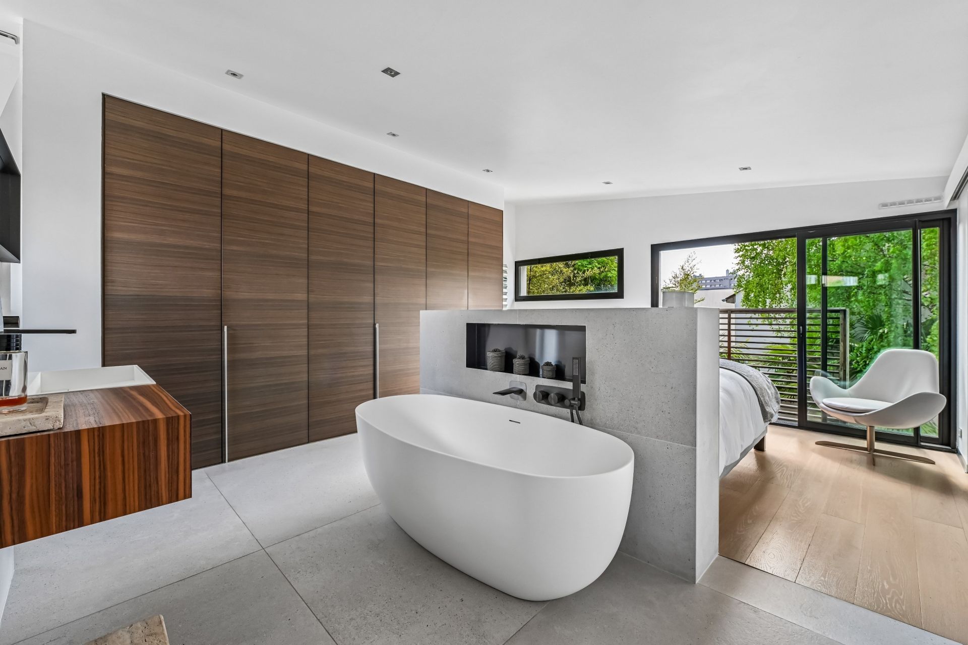 maison contemporaine 6 Pièces en vente sur SURESNES (92150)