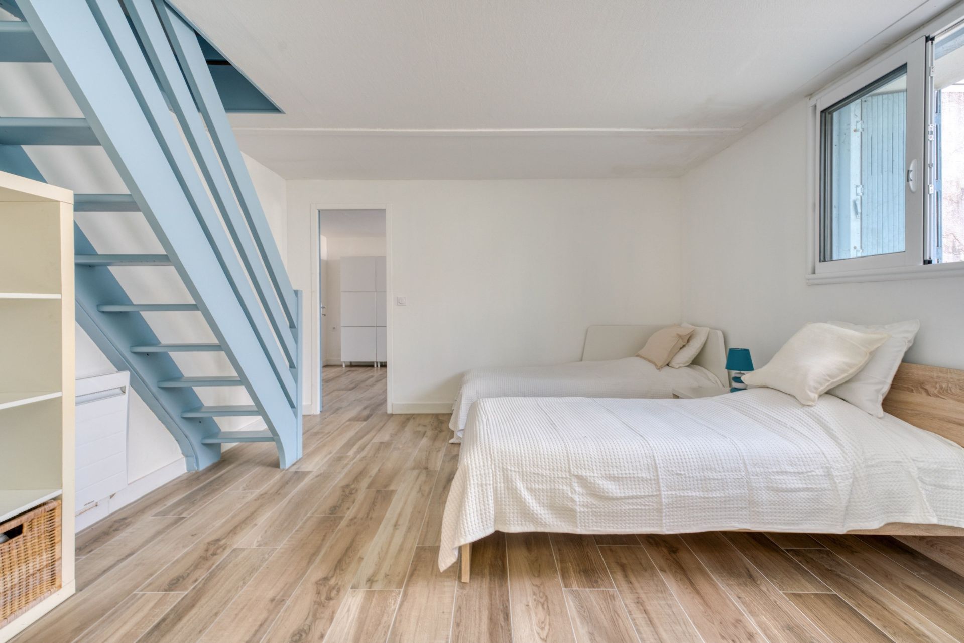 luxury house 7 Rooms for sale on ST TROJAN LES BAINS (17370)