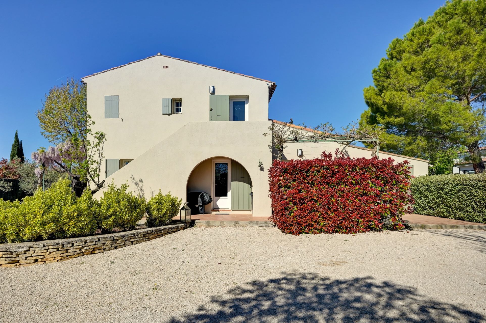 luxury house 8 Rooms for sale on AIX EN PROVENCE (13100)
