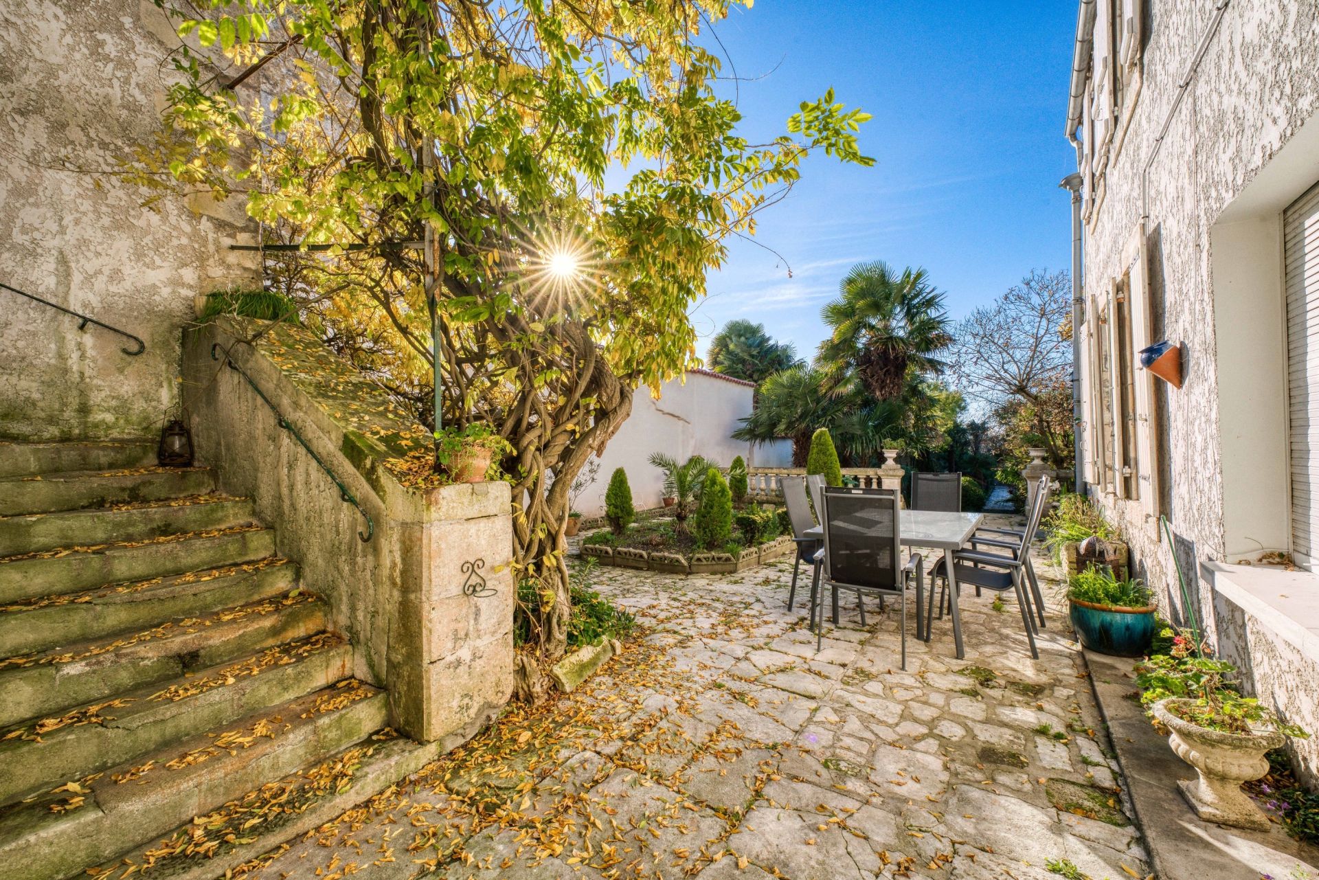 maison de luxe 8 Pièces en vente sur MARENNES (17320)