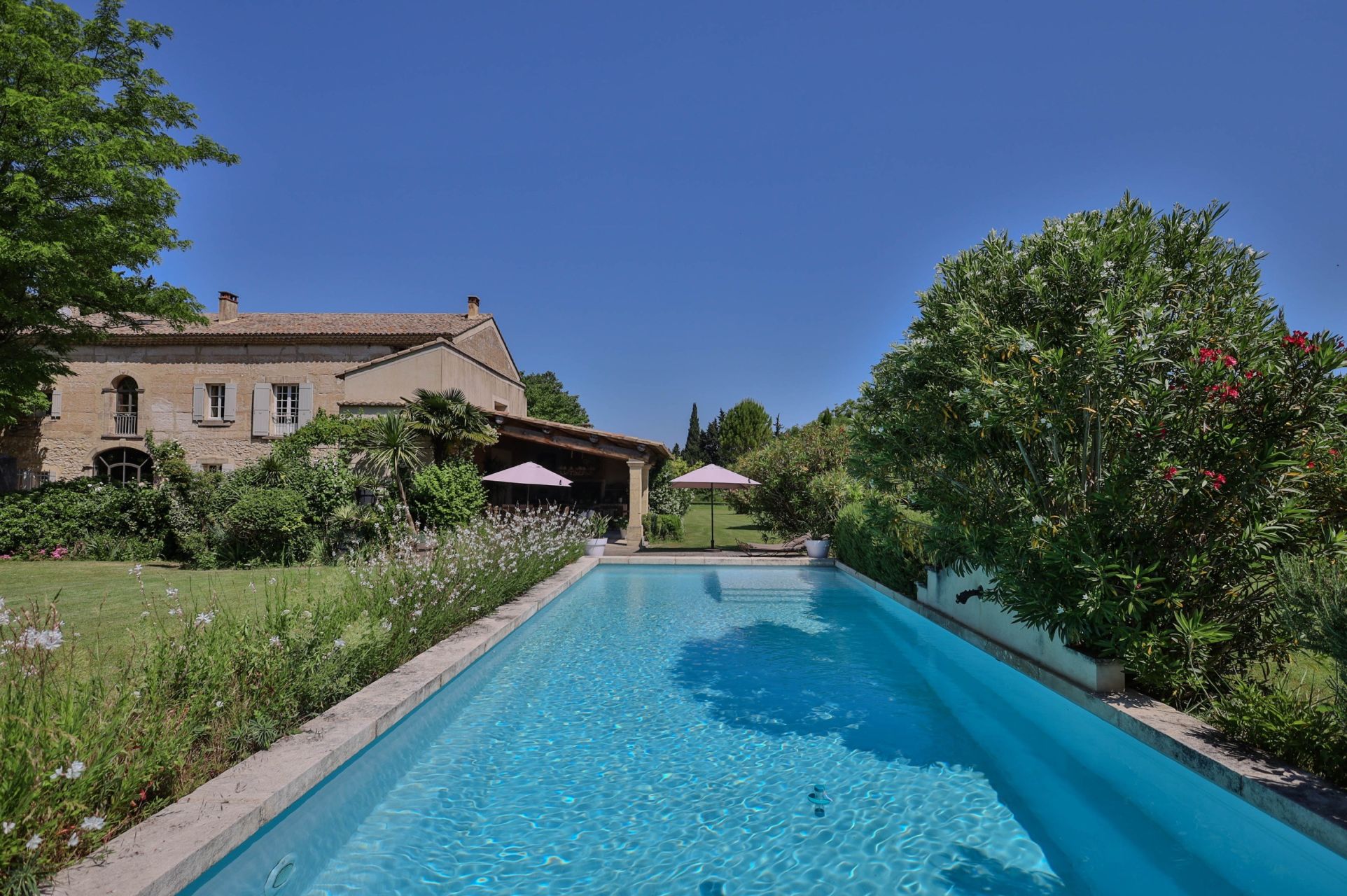 maison de luxe 10 Pièces en vente sur LE THOR (84250)