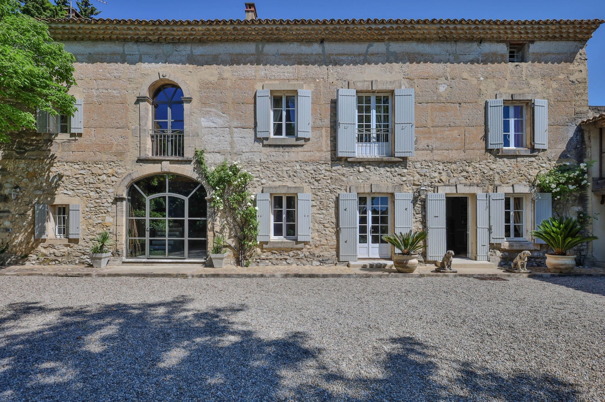 maison de luxe 10 Pièces en vente sur LE THOR (84250)