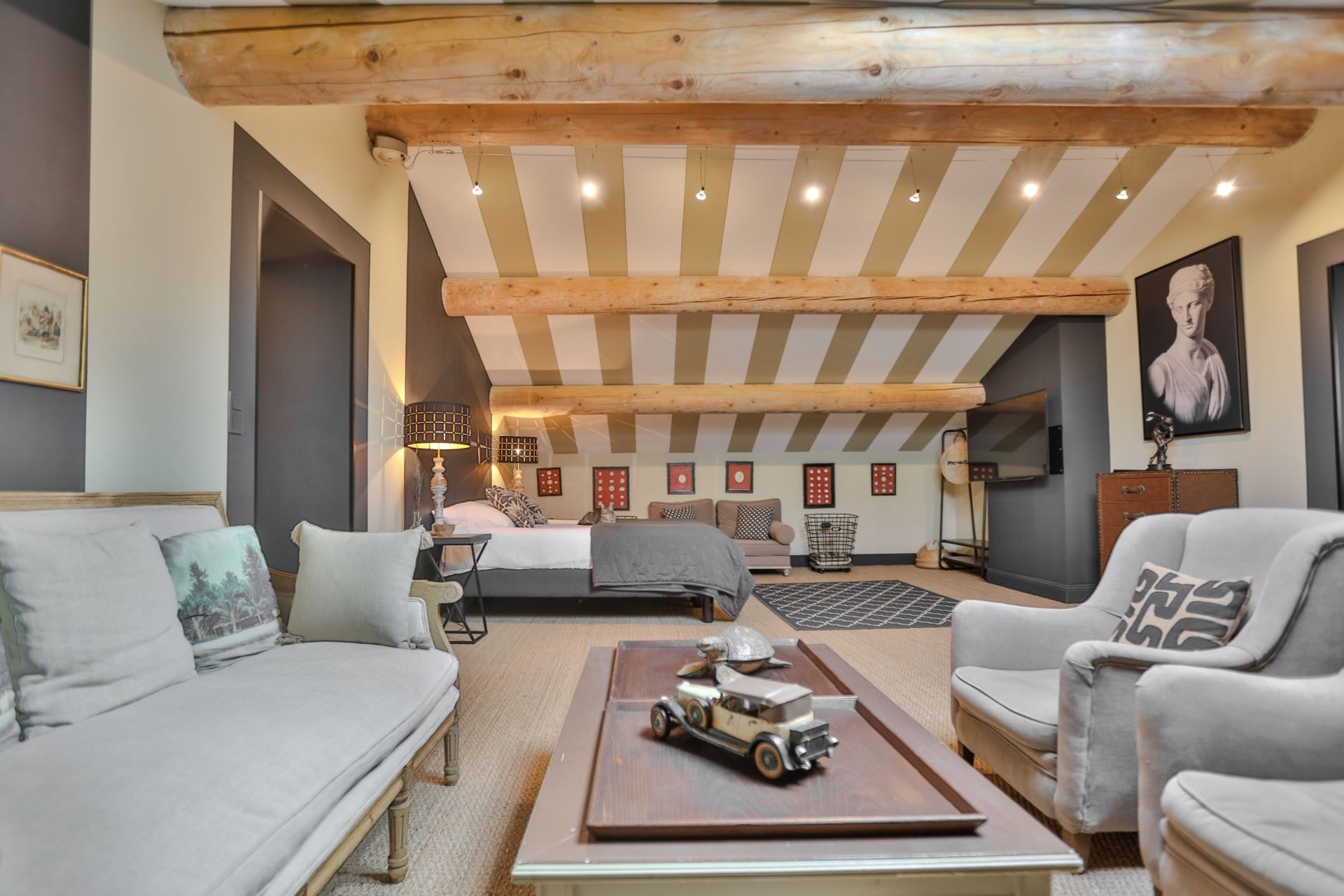 maison de luxe 10 Pièces en vente sur LE THOR (84250)