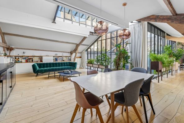 Sale Luxury apartment Paris 18 5&nbsp;Rooms 137&nbsp;m²