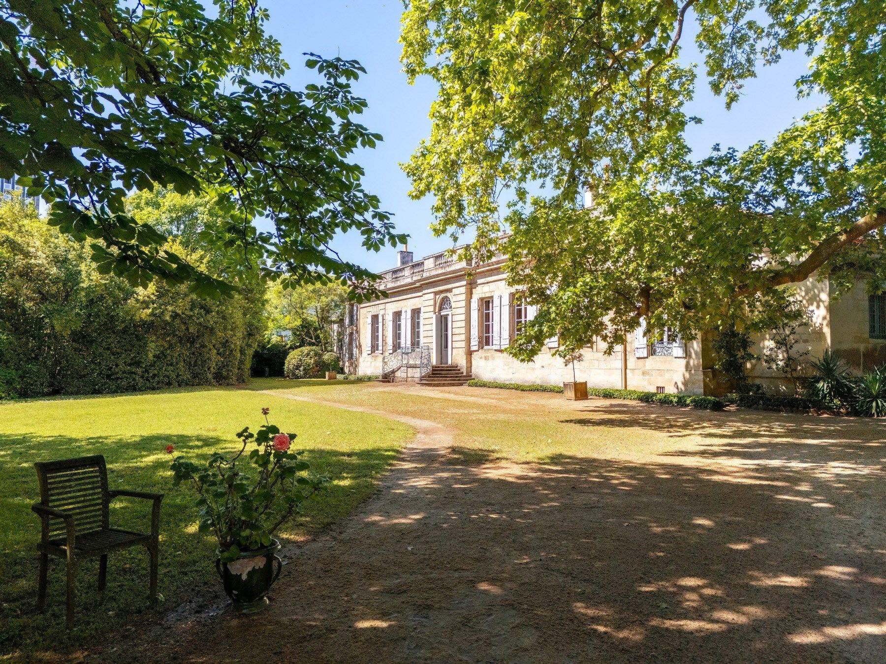 maison de luxe 25 Pièces en vente sur BORDEAUX (33000)