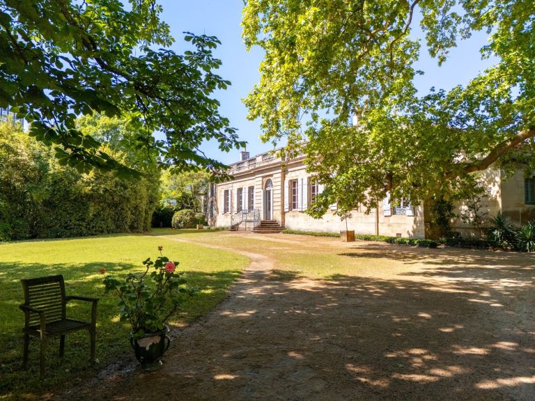 maison de luxe 25 Pièces en vente sur BORDEAUX (33000)