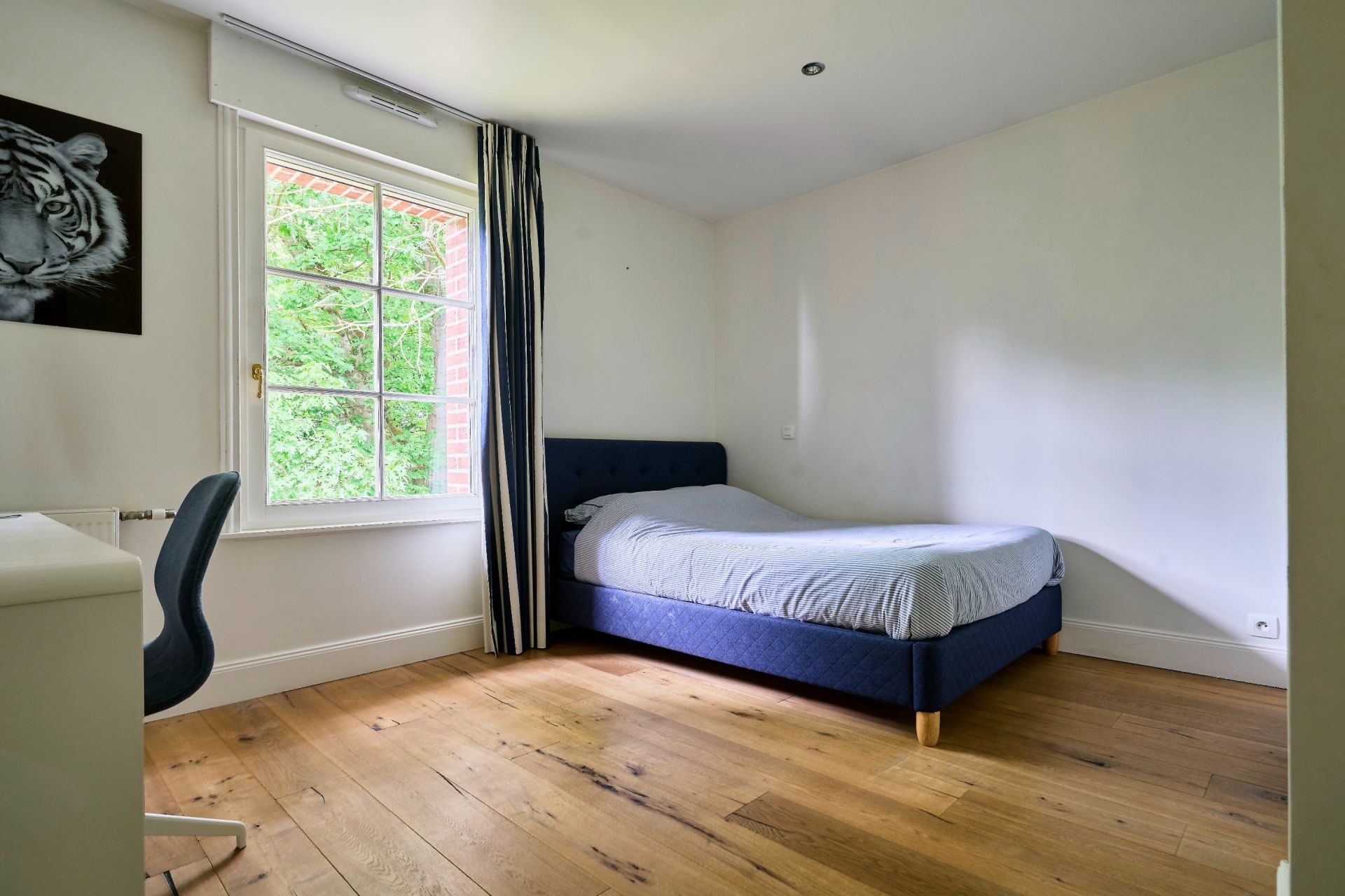 luxury house 8 Rooms for sale on MOUVAUX (59420)