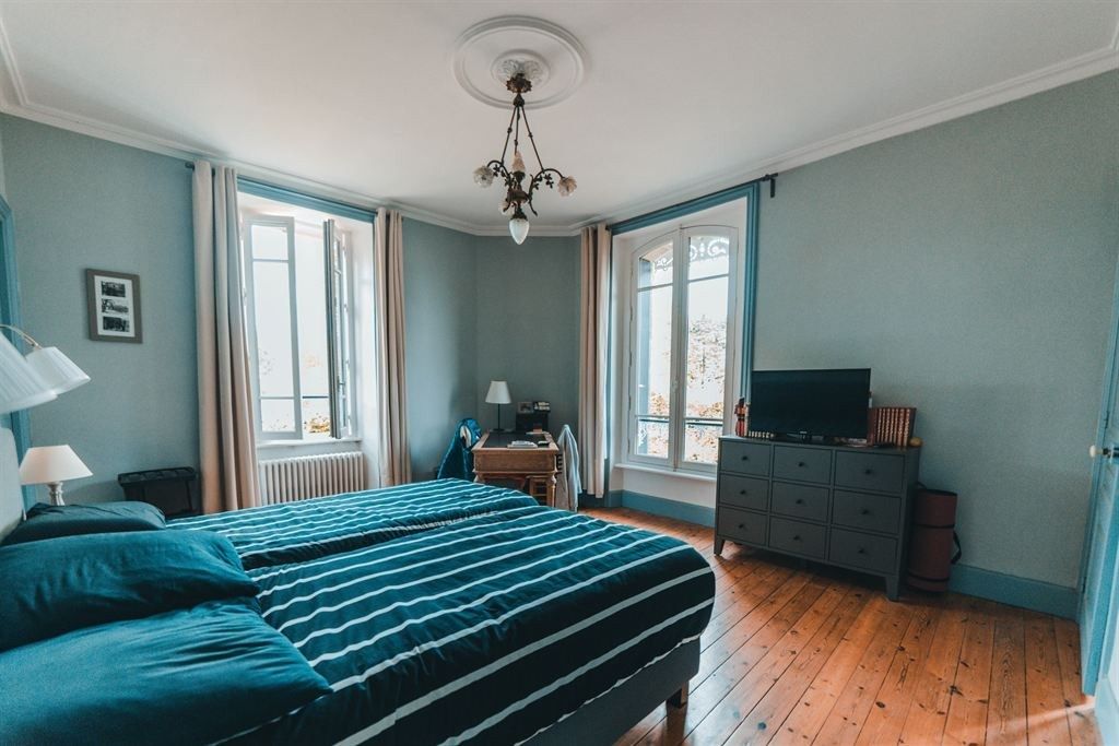 maison de luxe 10 Pièces en vente sur DOUARNENEZ (29100)