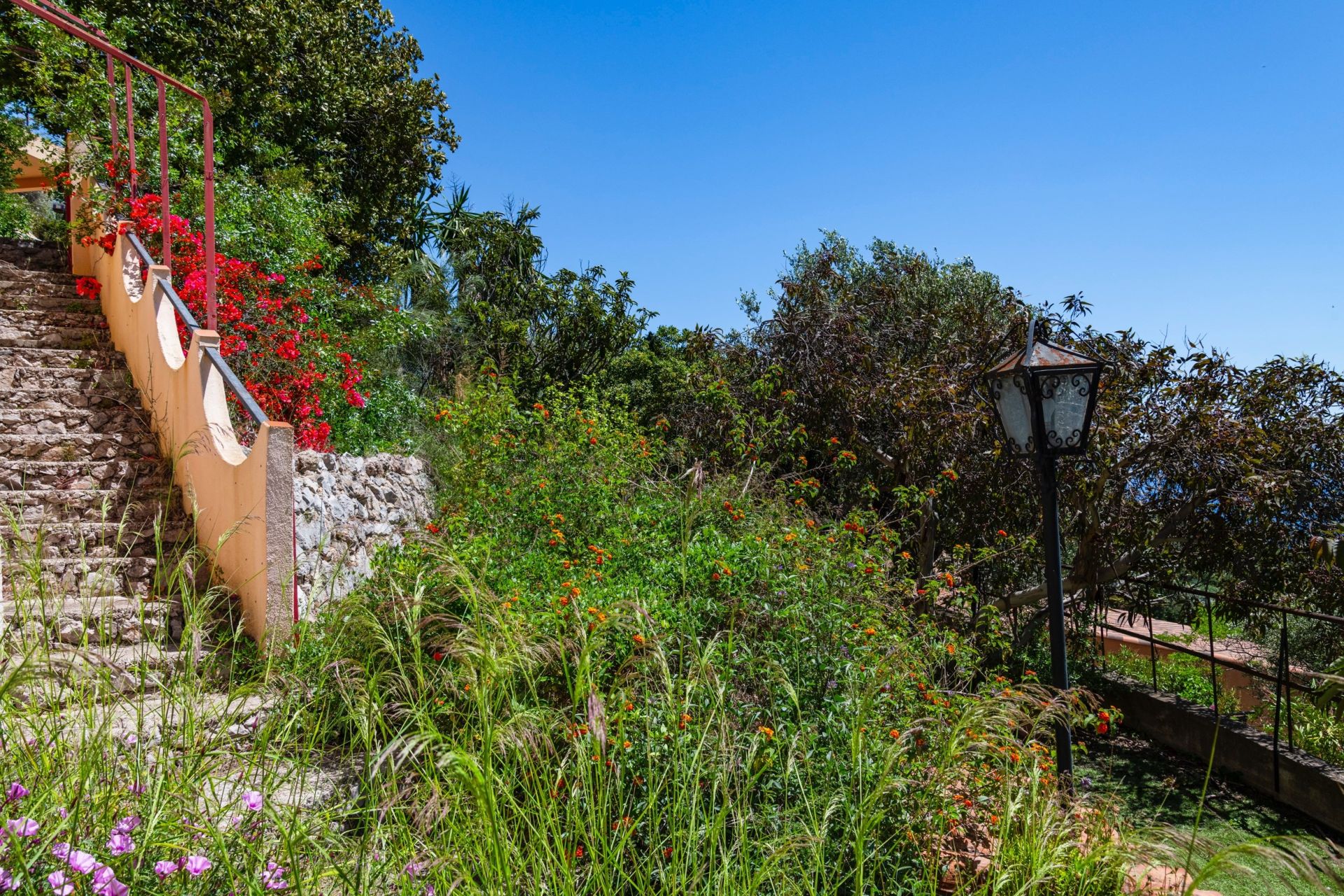 villa de luxe 8 Pièces en vente sur LA TURBIE (06320)