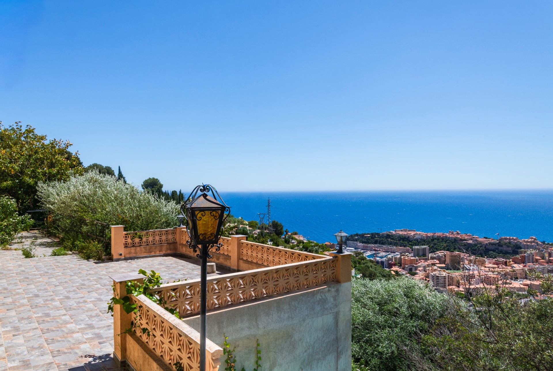 villa de luxe 8 Pièces en vente sur LA TURBIE (06320)