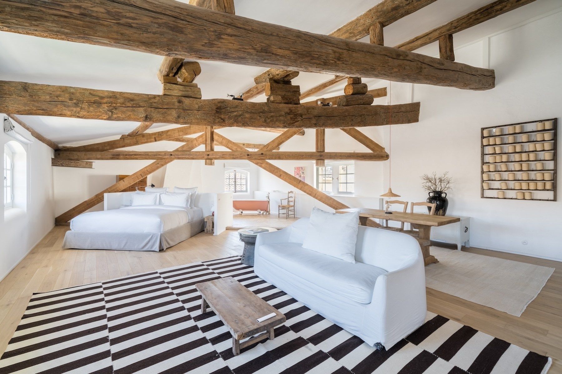 château 22 Pièces en vente sur UZES (30700)