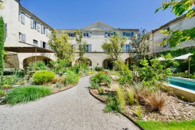 Vente Château Uzès 22&nbsp;Pièces 1120&nbsp;m²