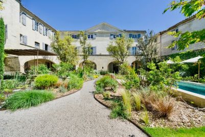Vente Château Uzès 22&nbsp;Pièces 1120&nbsp;m²