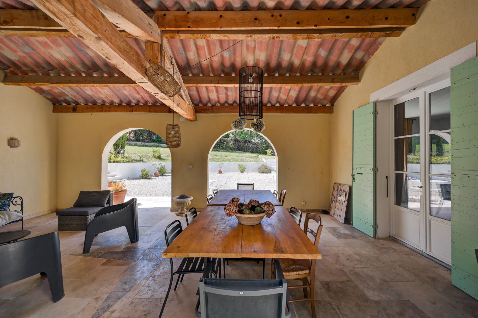 luxury house 6 Rooms for sale on AIX EN PROVENCE (13100)