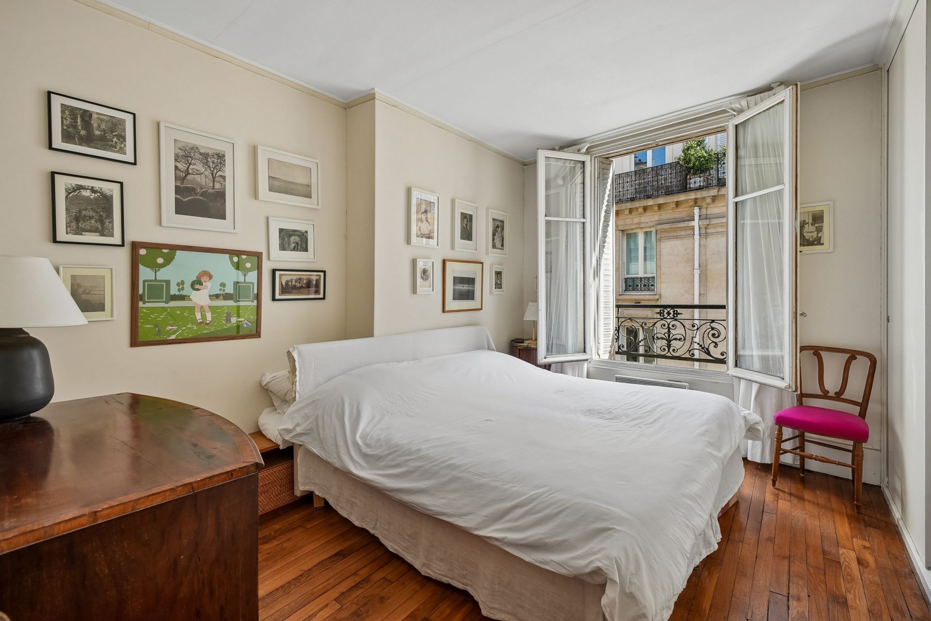 luxury apartment 3 Rooms for sale on PARIS (75001)