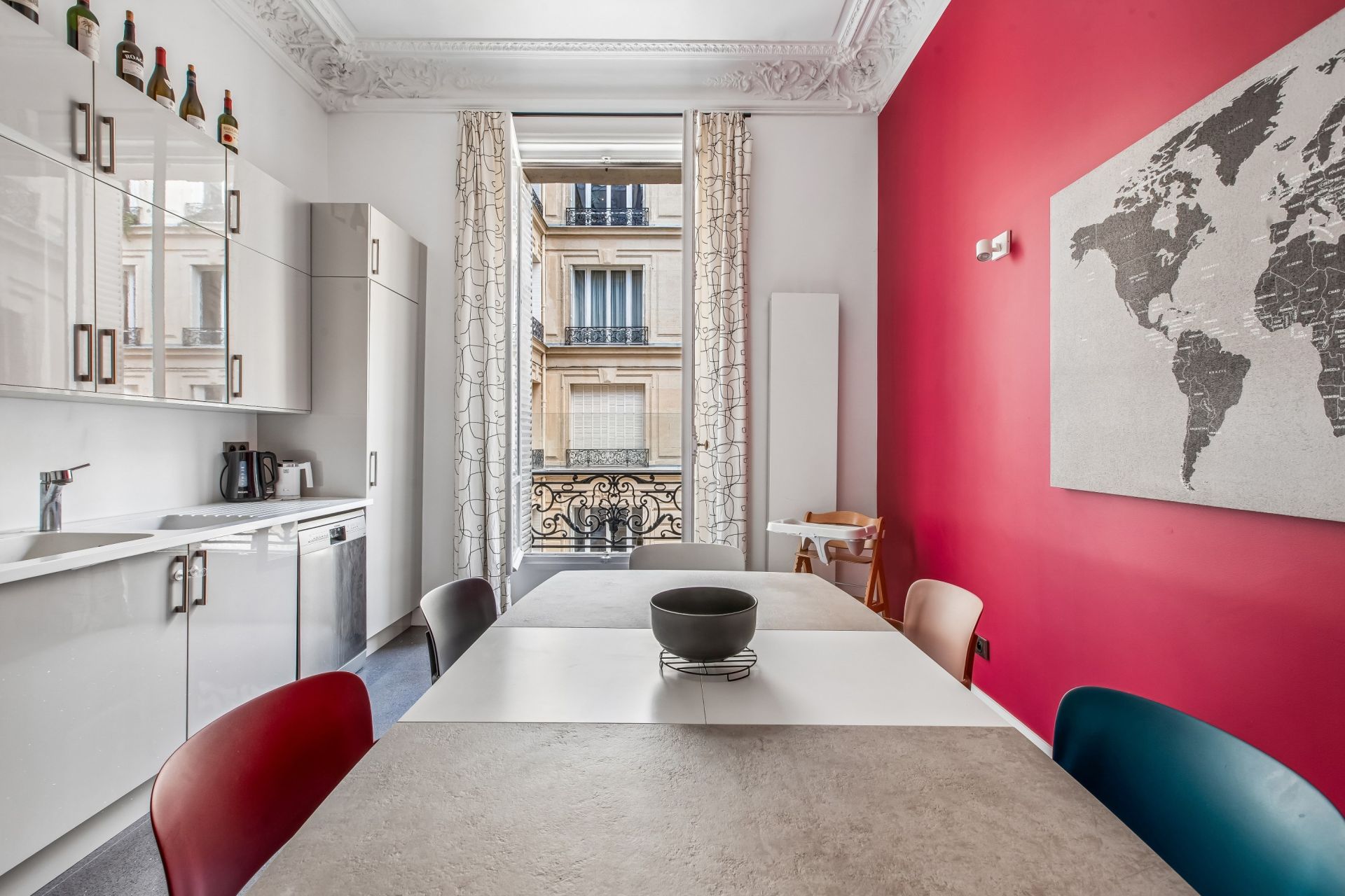 luxury apartment 6 Rooms for sale on PARIS (75008)