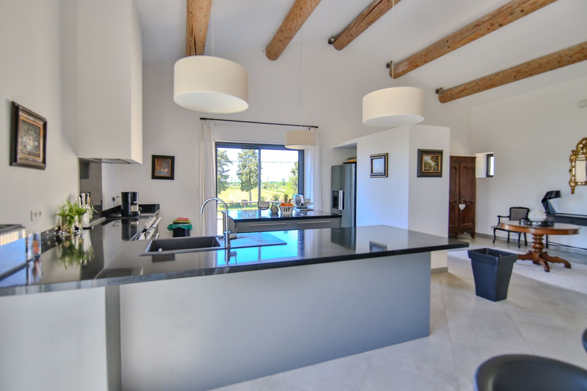 maison de luxe 24 Pièces en vente sur MONTEUX (84170)