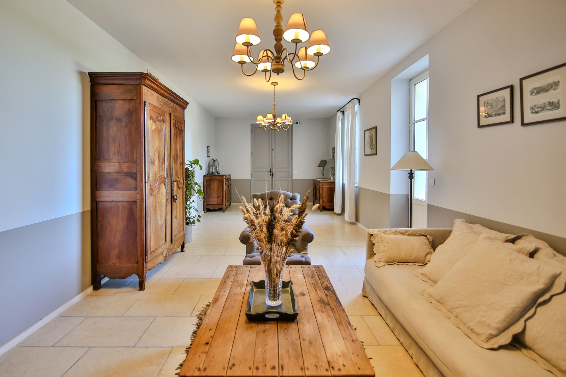 maison de luxe 24 Pièces en vente sur MONTEUX (84170)