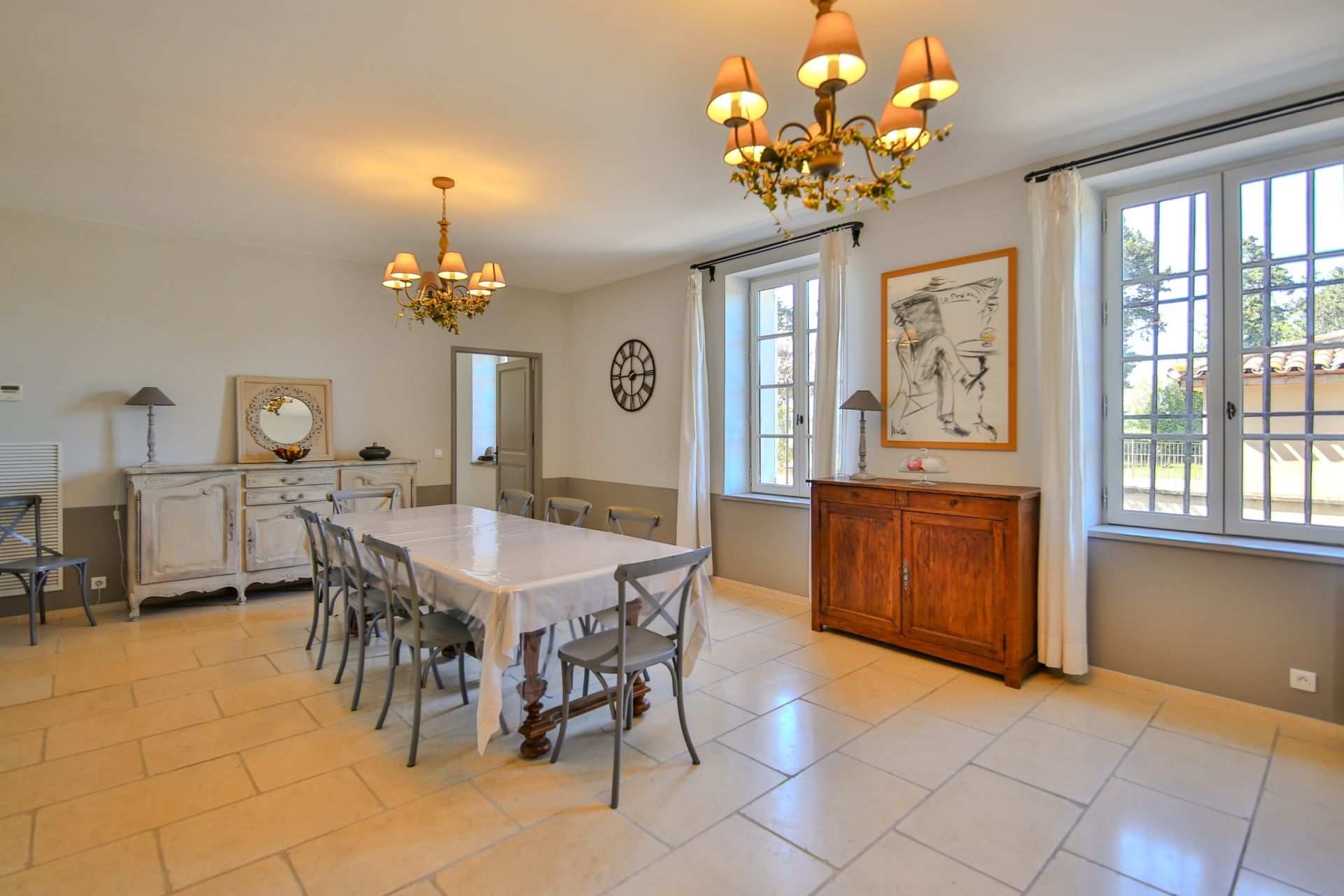 maison de luxe 24 Pièces en vente sur MONTEUX (84170)