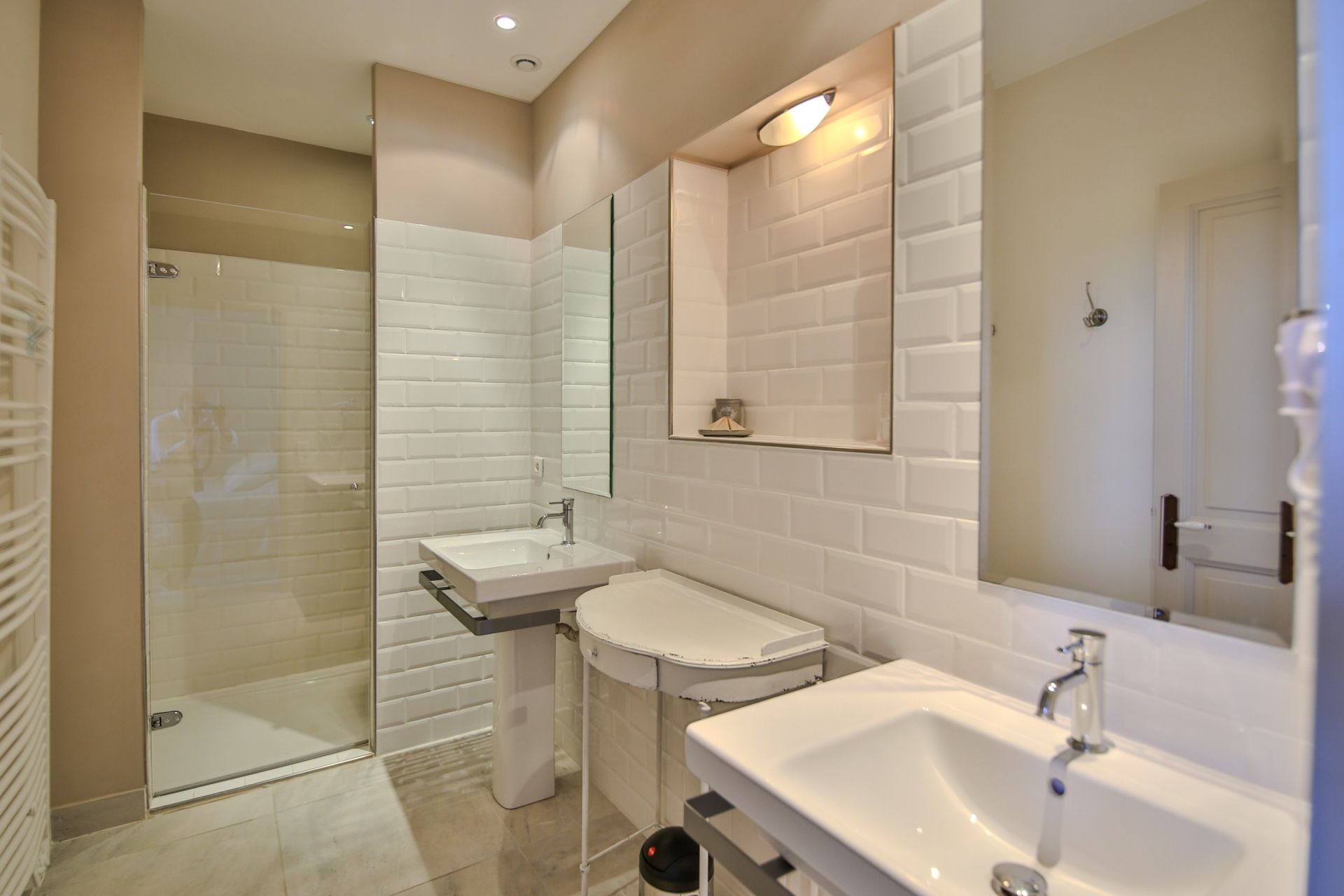 maison de luxe 24 Pièces en vente sur MONTEUX (84170)