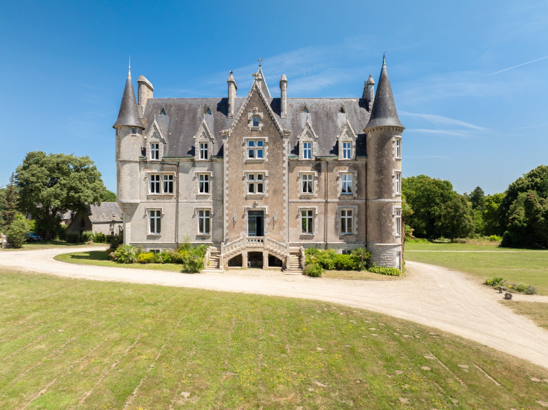 château 15 Pièces en vente sur PLOMELIN (29700)