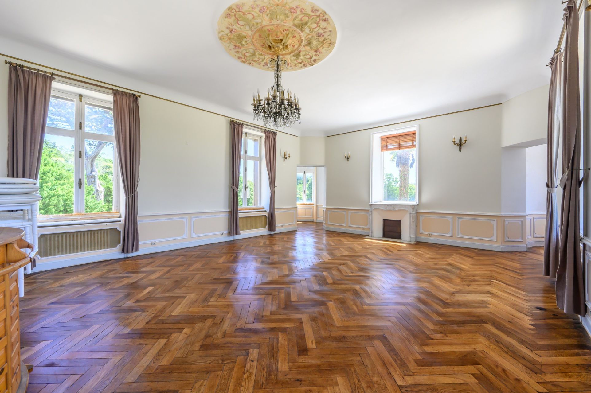 château 15 Pièces en vente sur PLOMELIN (29700)