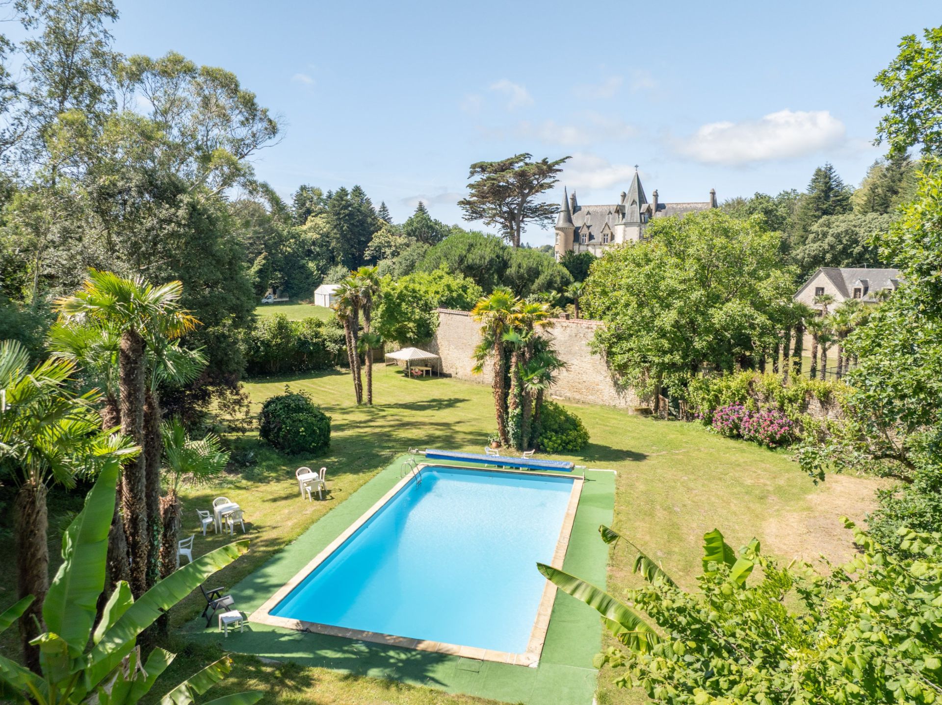 château 15 Pièces en vente sur PLOMELIN (29700)