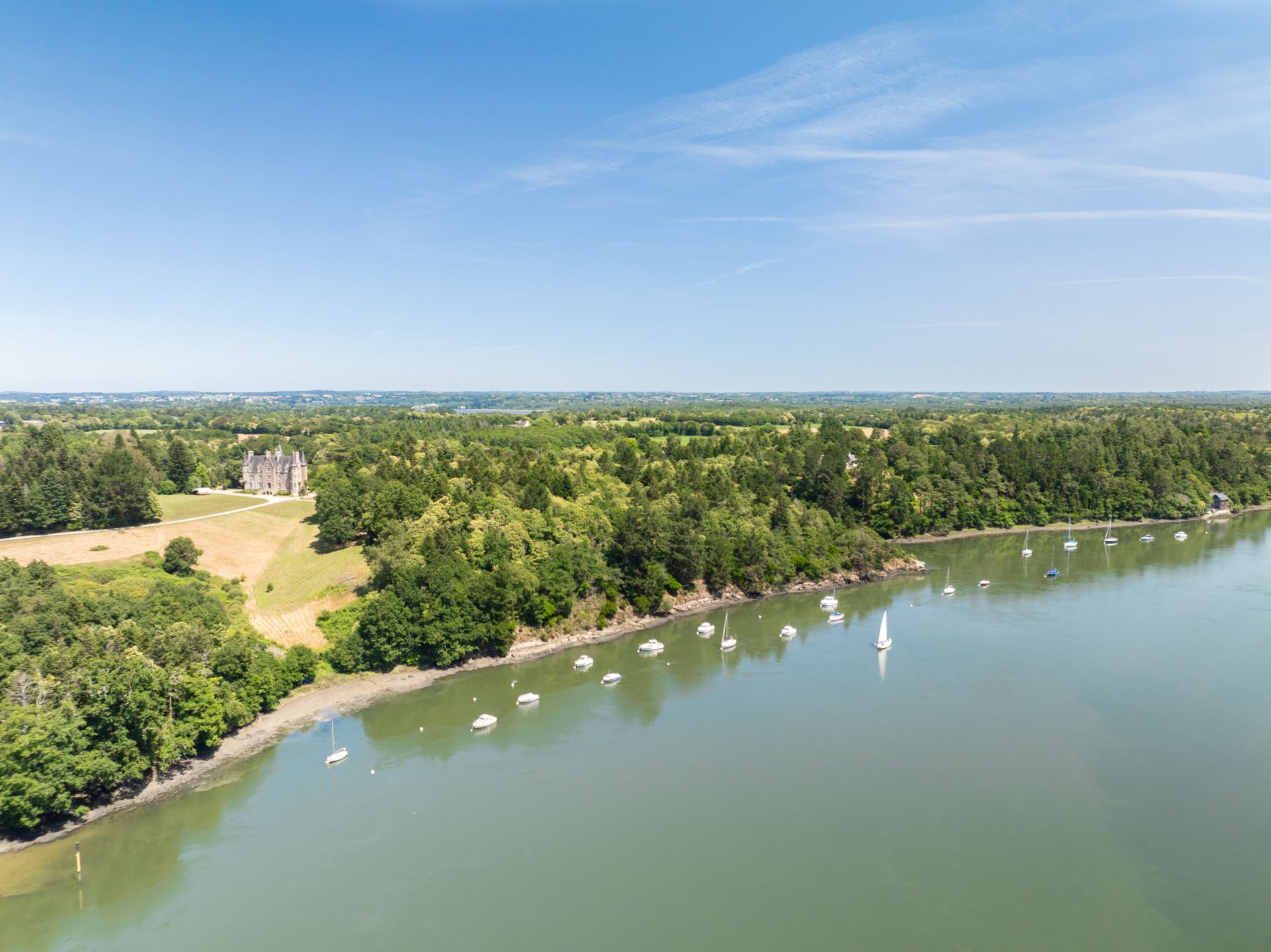 château 15 Pièces en vente sur PLOMELIN (29700)
