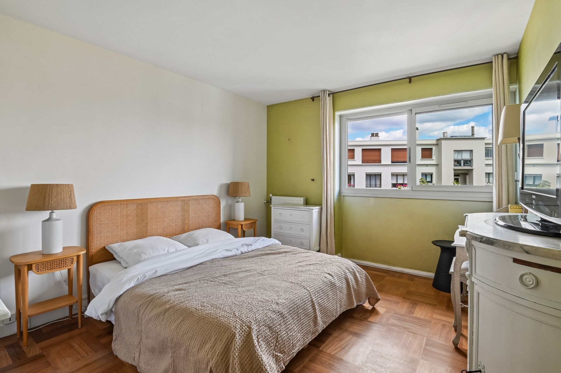 luxury apartment 3 Rooms for sale on PARIS (75016)