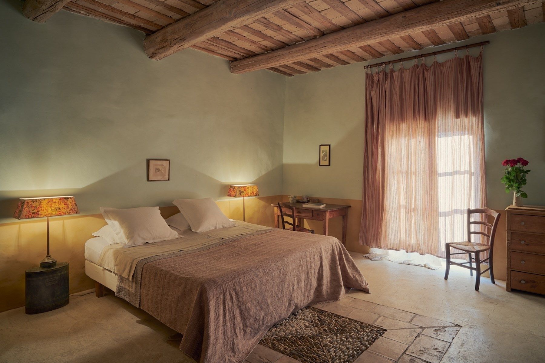maison de luxe 14 Pièces en vente sur AIGALIERS (30700)