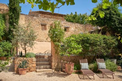 Vente Maison de luxe Aigaliers 14&nbsp;Pièces 472.3&nbsp;m²