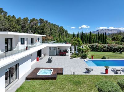 Vente Maison de luxe Aix-en-Provence 9&nbsp;Pièces 350&nbsp;m²