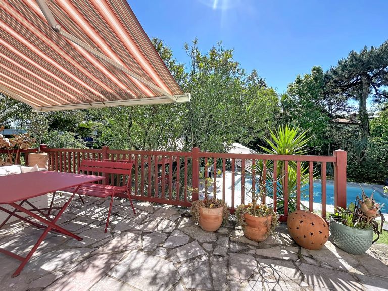 maison de luxe 5 Pièces en vente sur ANGLET (64600)