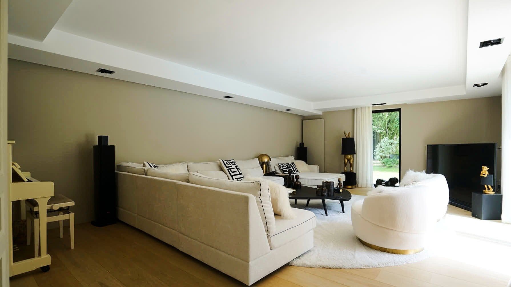 luxury house 7 Rooms for sale on BONDUES (59910)