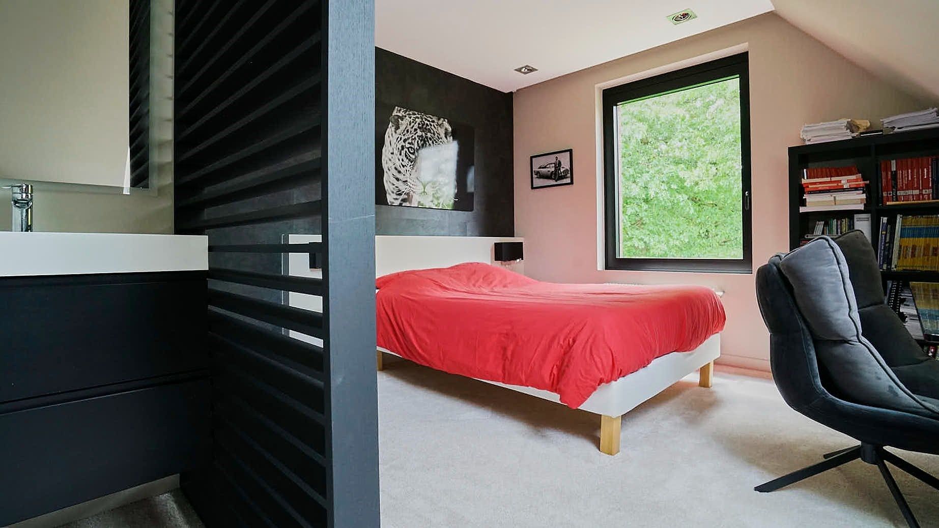 luxury house 7 Rooms for sale on BONDUES (59910)