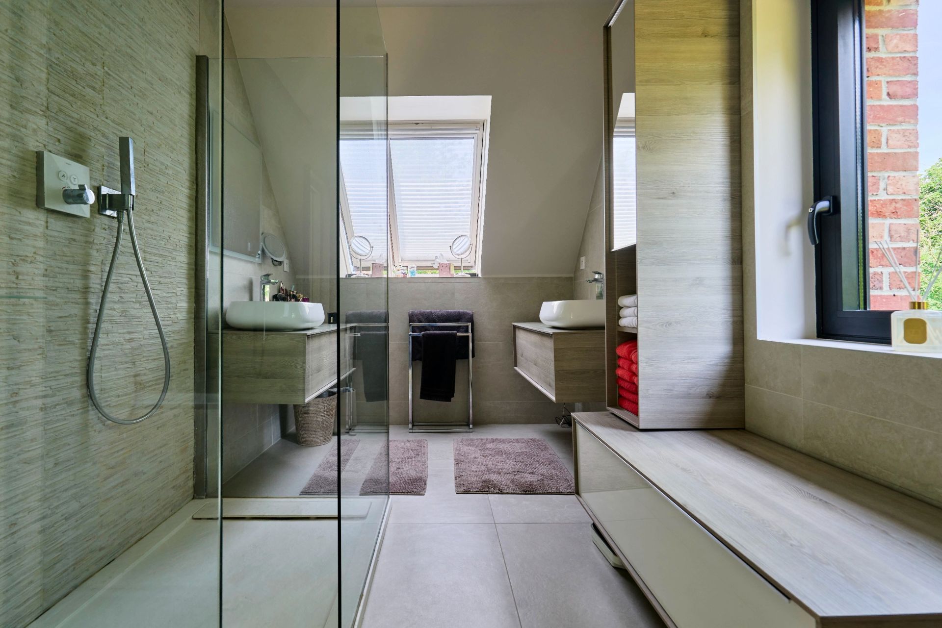 luxury house 7 Rooms for sale on BONDUES (59910)