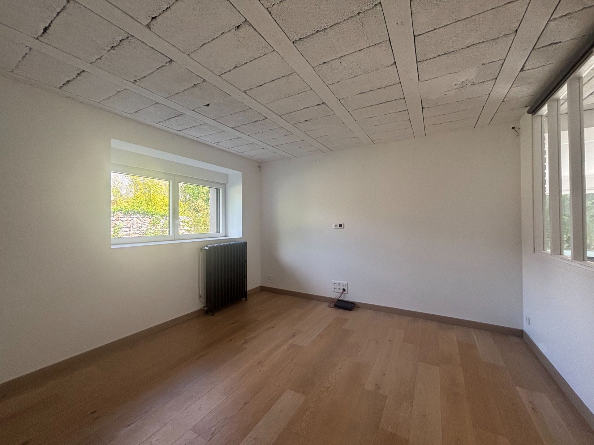 luxury house 6 Rooms for sale on MEUNG SUR LOIRE (45130)