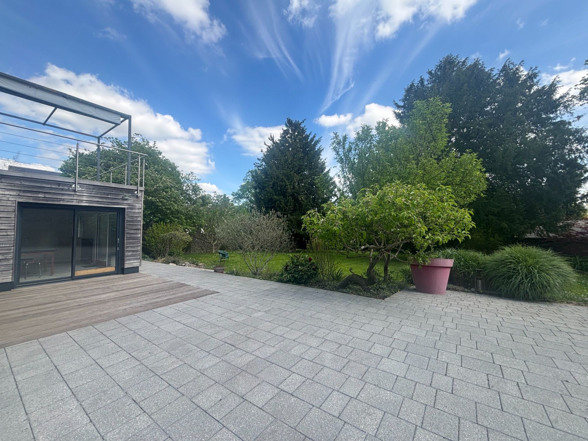luxury house 6 Rooms for sale on MEUNG SUR LOIRE (45130)