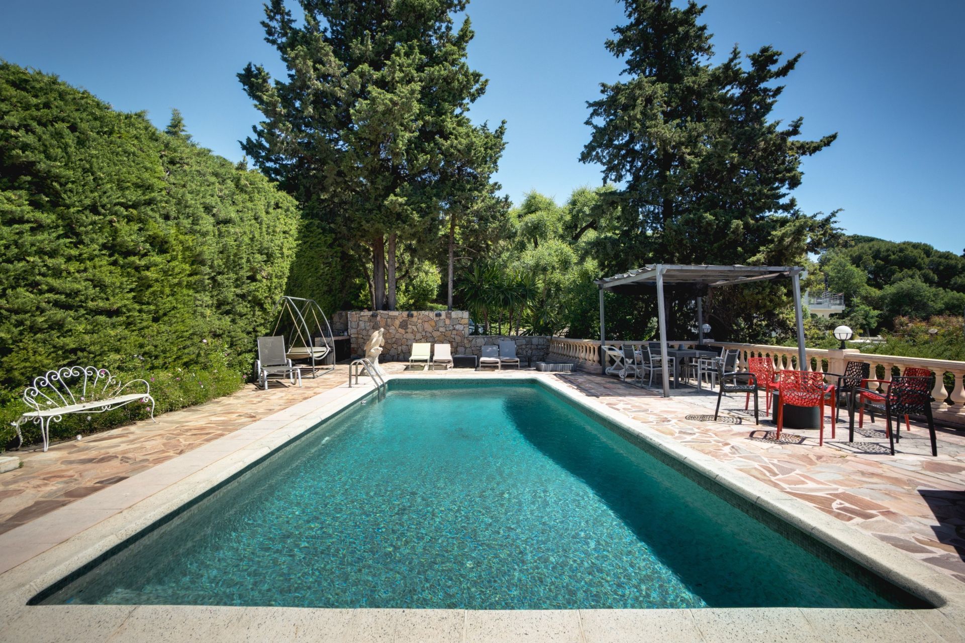 luxury villa 10 Rooms for sale on CANNES (06400)