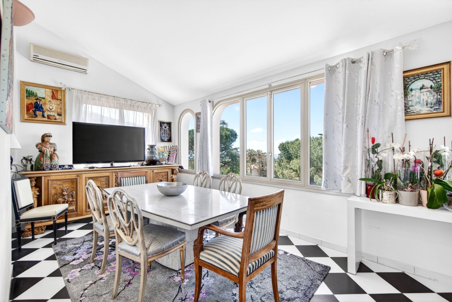 luxury villa 10 Rooms for sale on CANNES (06400)