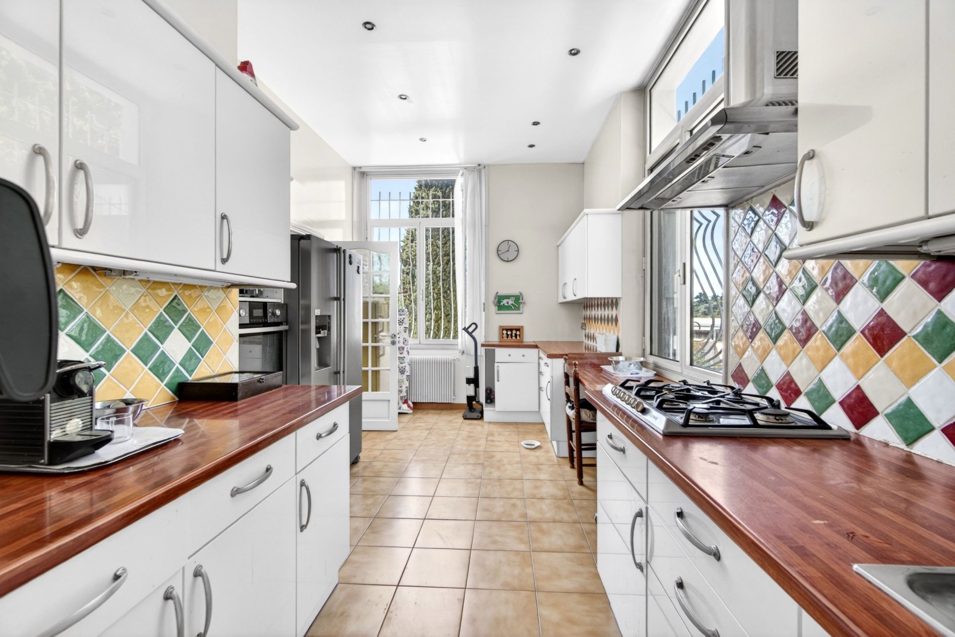 luxury villa 10 Rooms for sale on CANNES (06400)