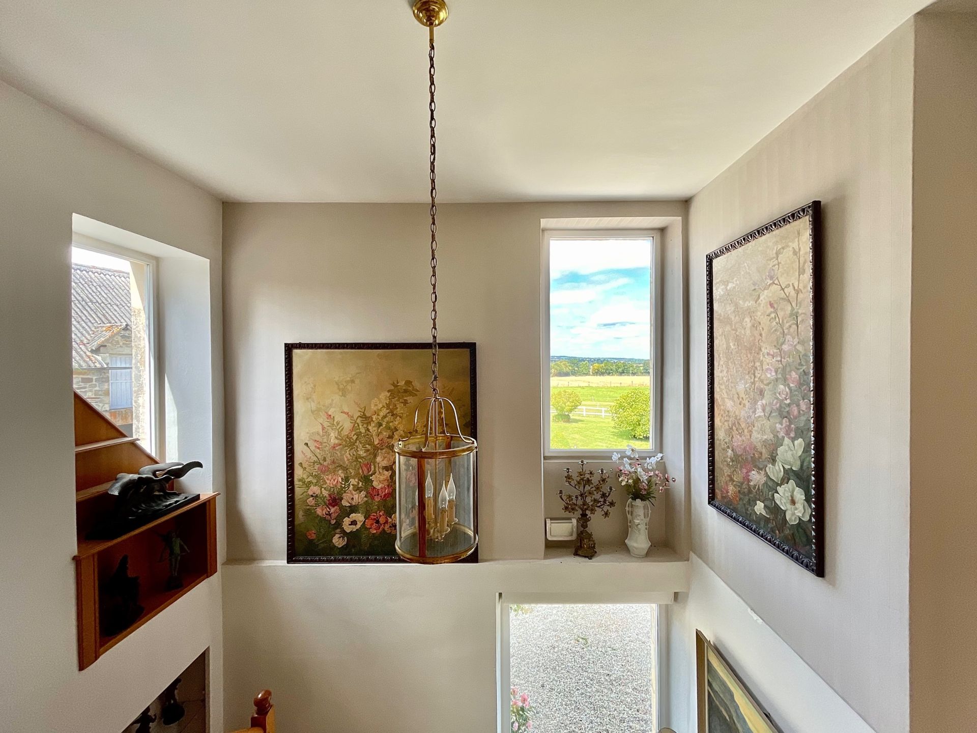 luxury house 8 Rooms for sale on CAEN (14000)