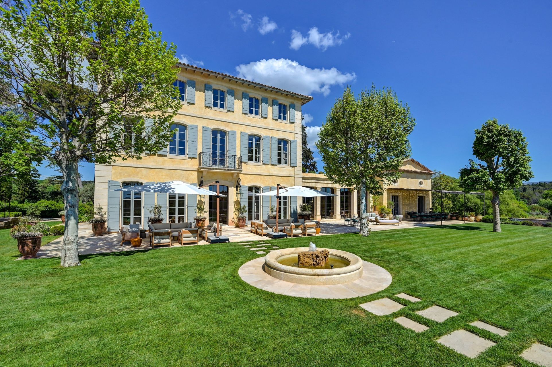 propriété viticole 20 Pièces en location saisonnière sur AIX EN PROVENCE (13100)
