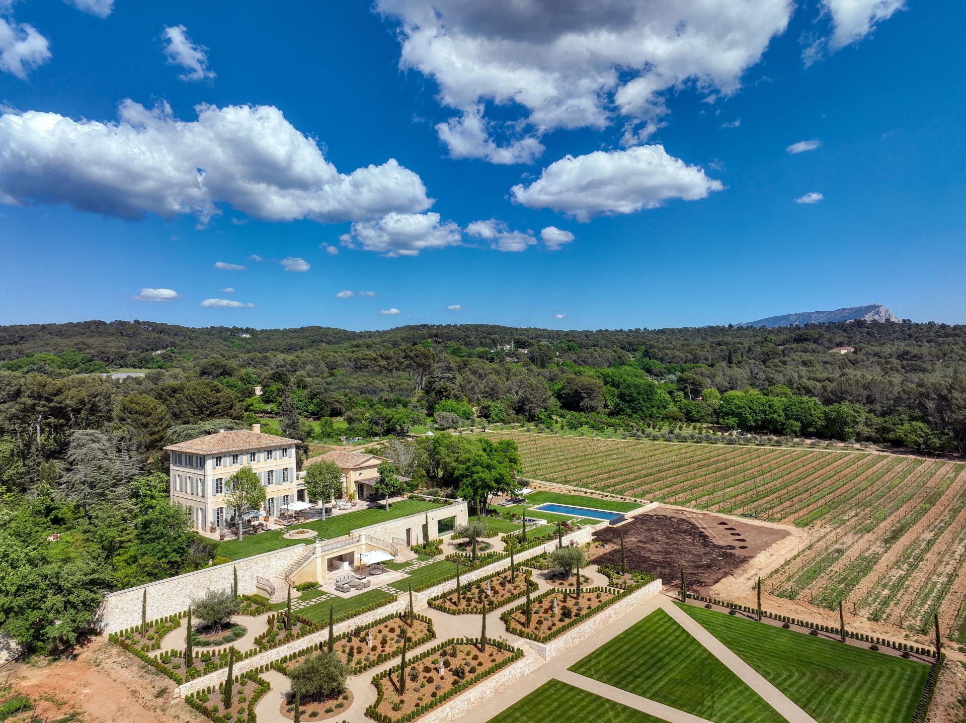 propriété viticole 20 Pièces en location saisonnière sur AIX EN PROVENCE (13100)