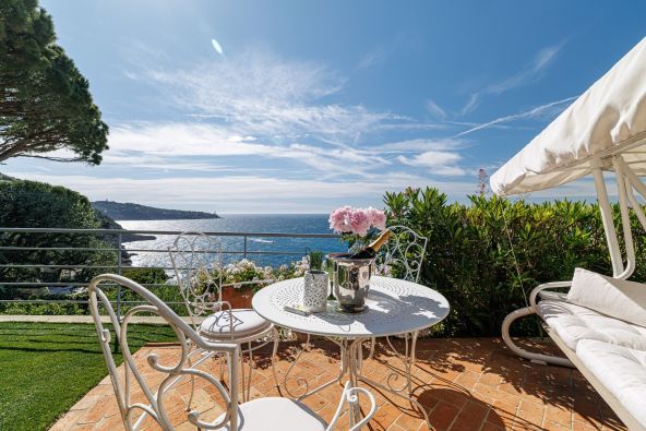 Vente Maison de maître Nice 6&nbsp;Pièces 198.83&nbsp;m²