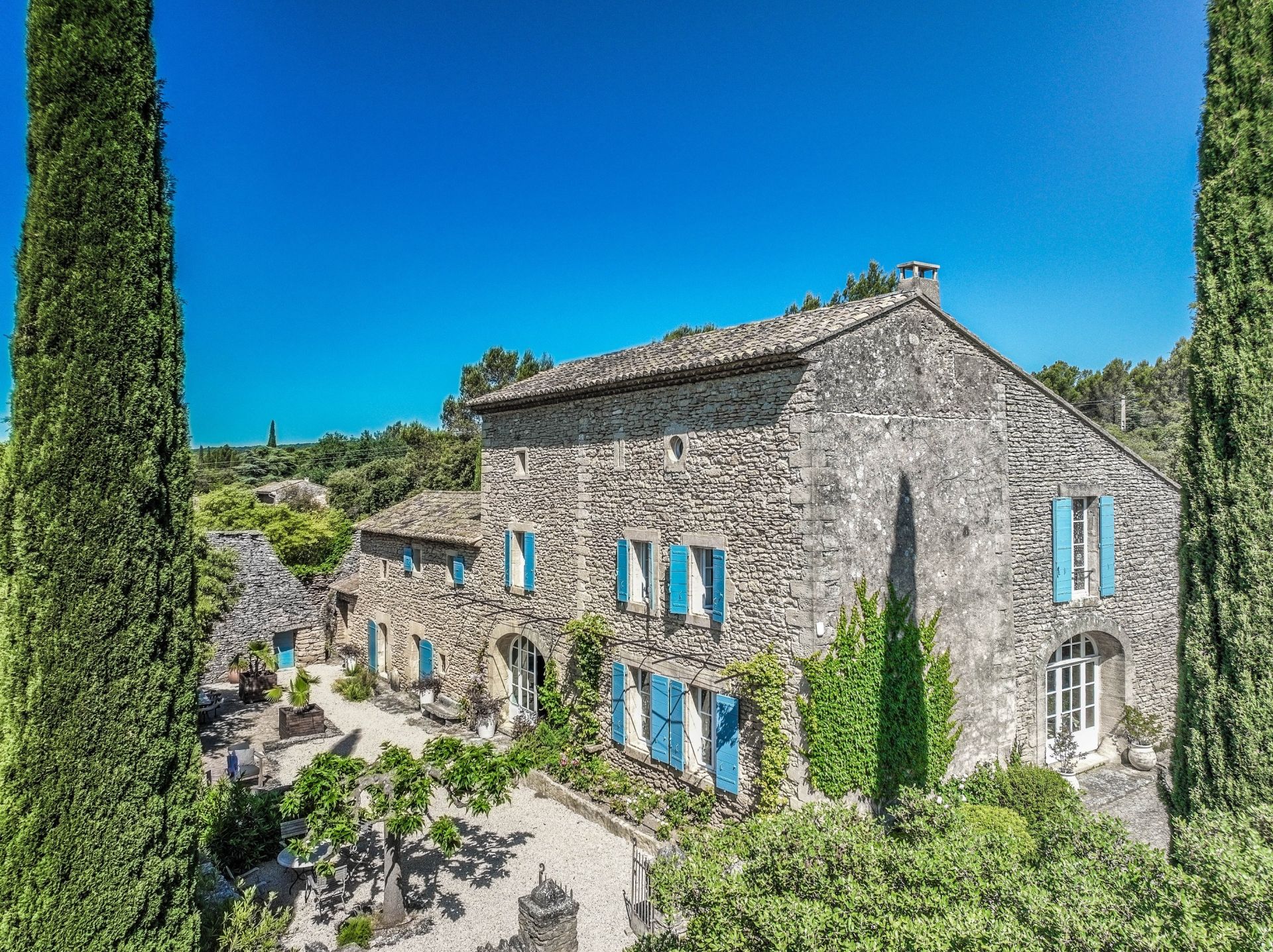 maison de luxe 15 Pièces en vente sur GORDES (84220)