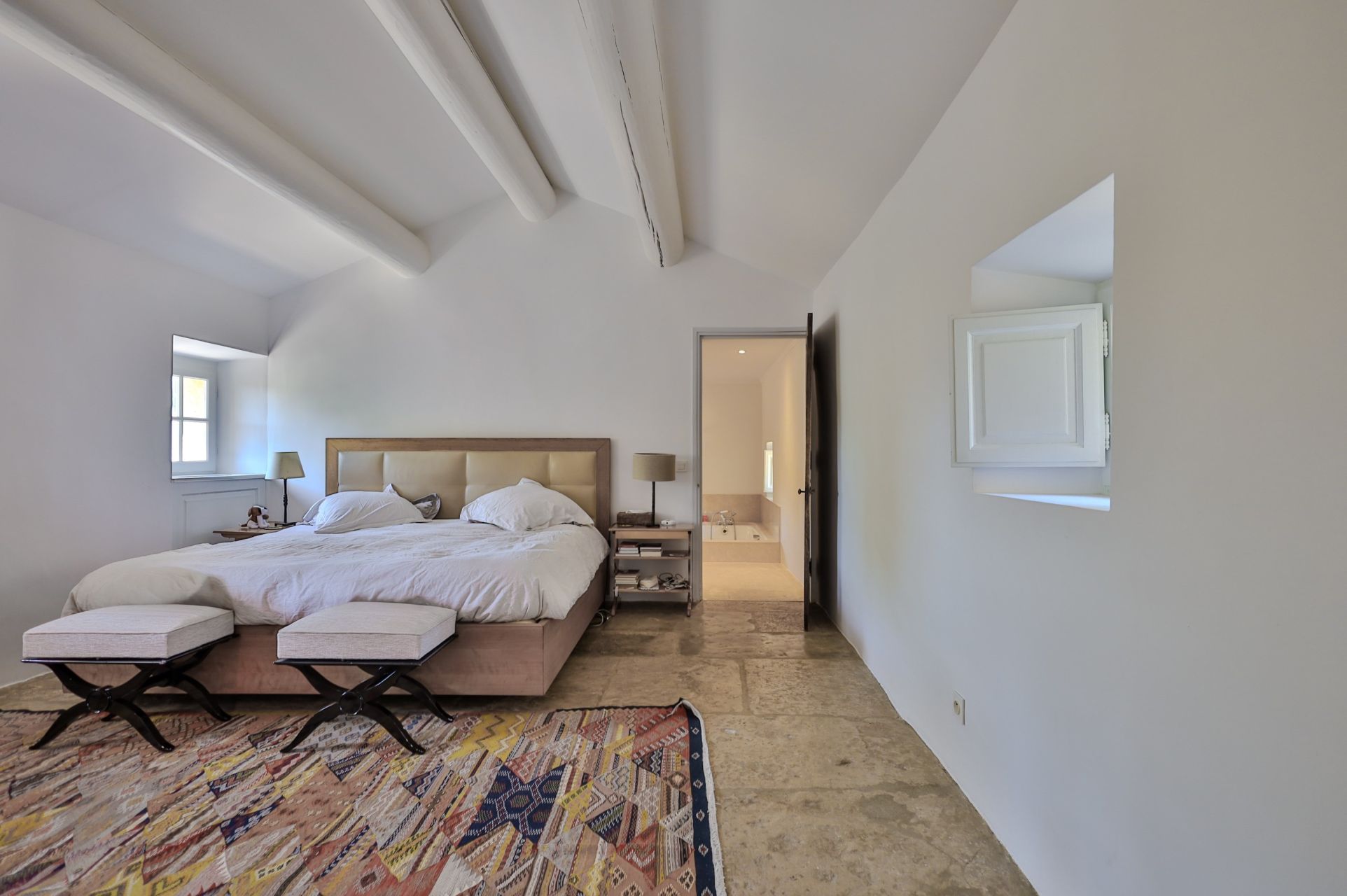 maison de luxe 15 Pièces en vente sur GORDES (84220)