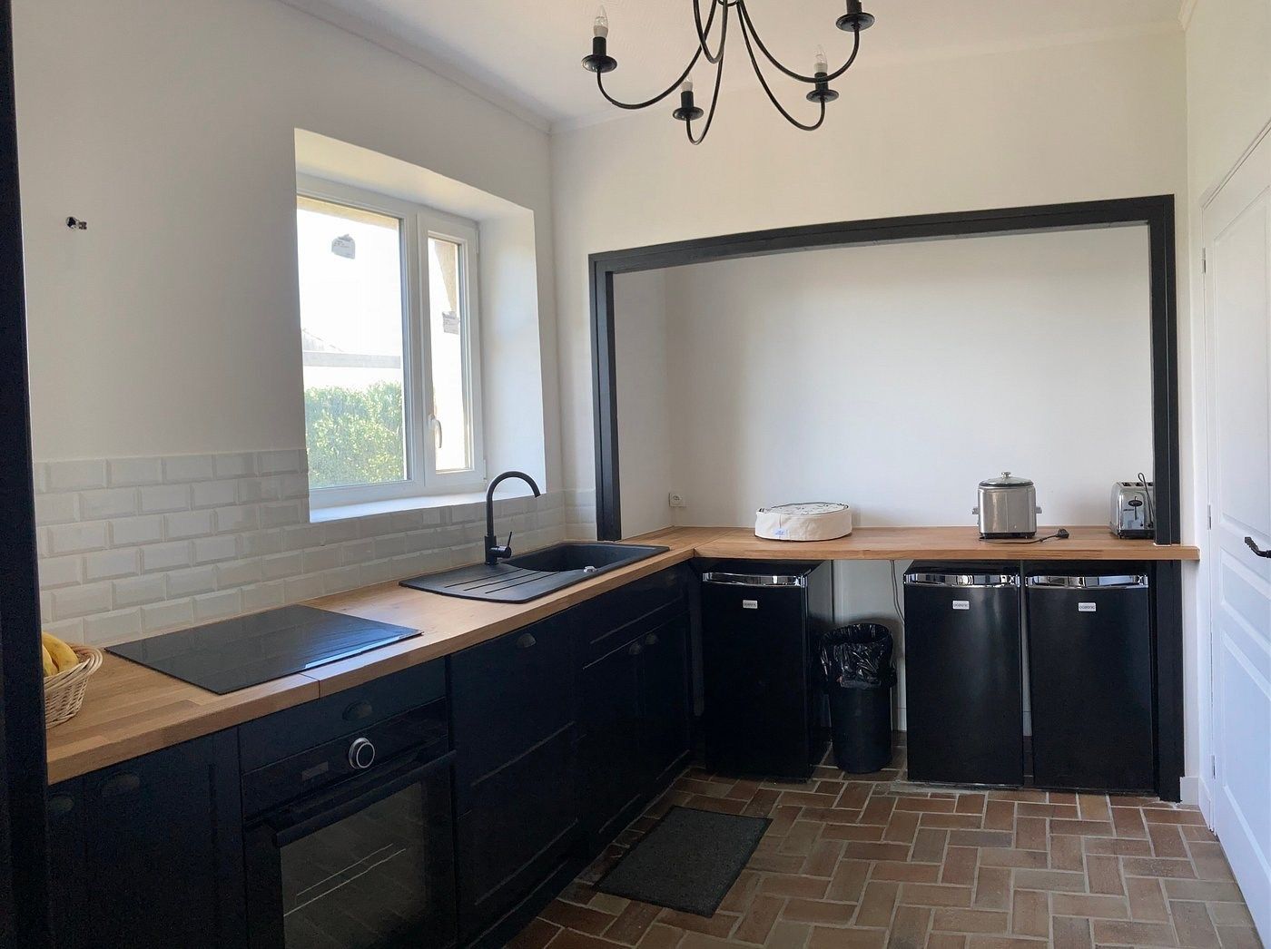 manor house 12 Rooms for sale on POULDREUZIC (29710)