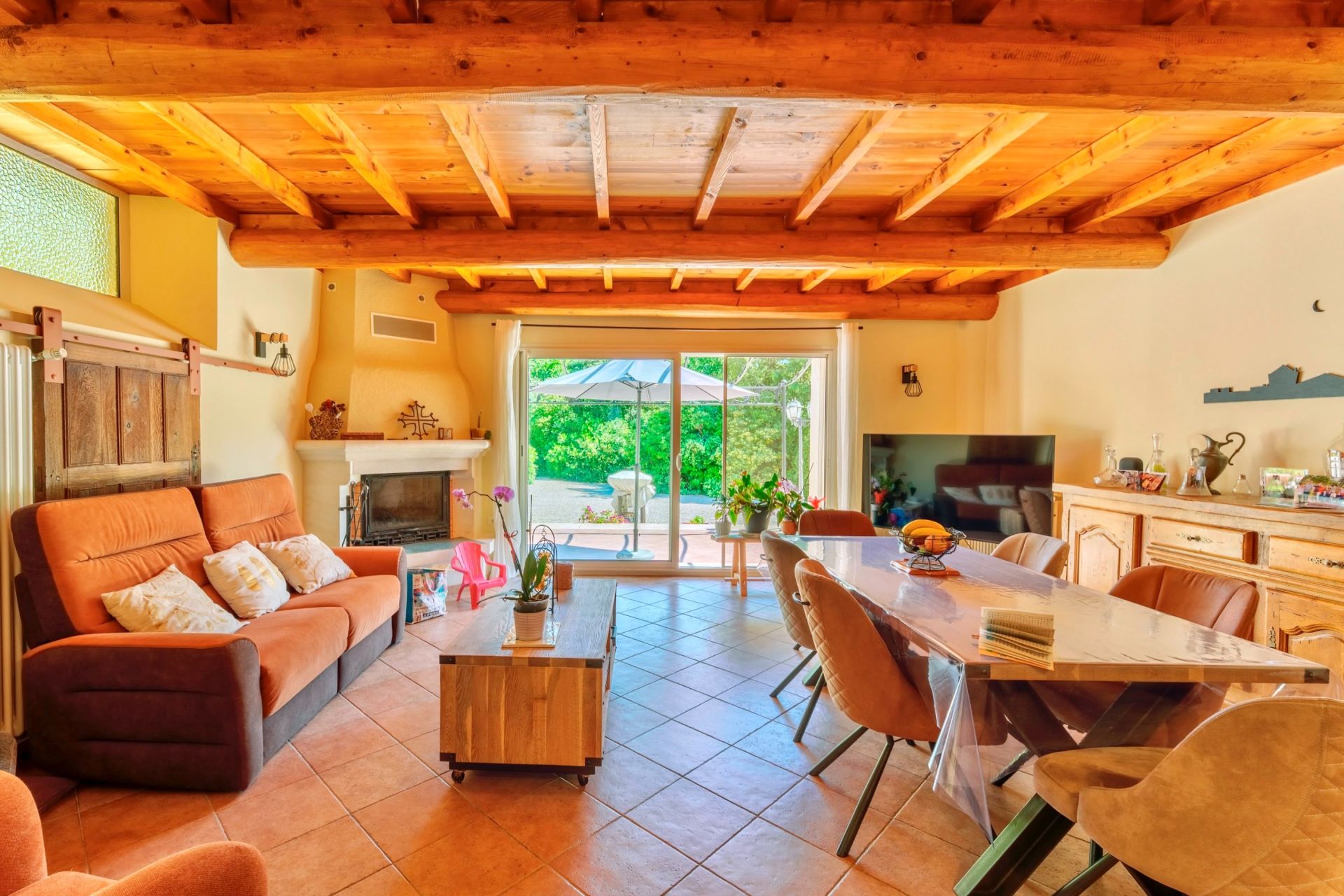 luxury house 43 Rooms for sale on AGDE (34300)