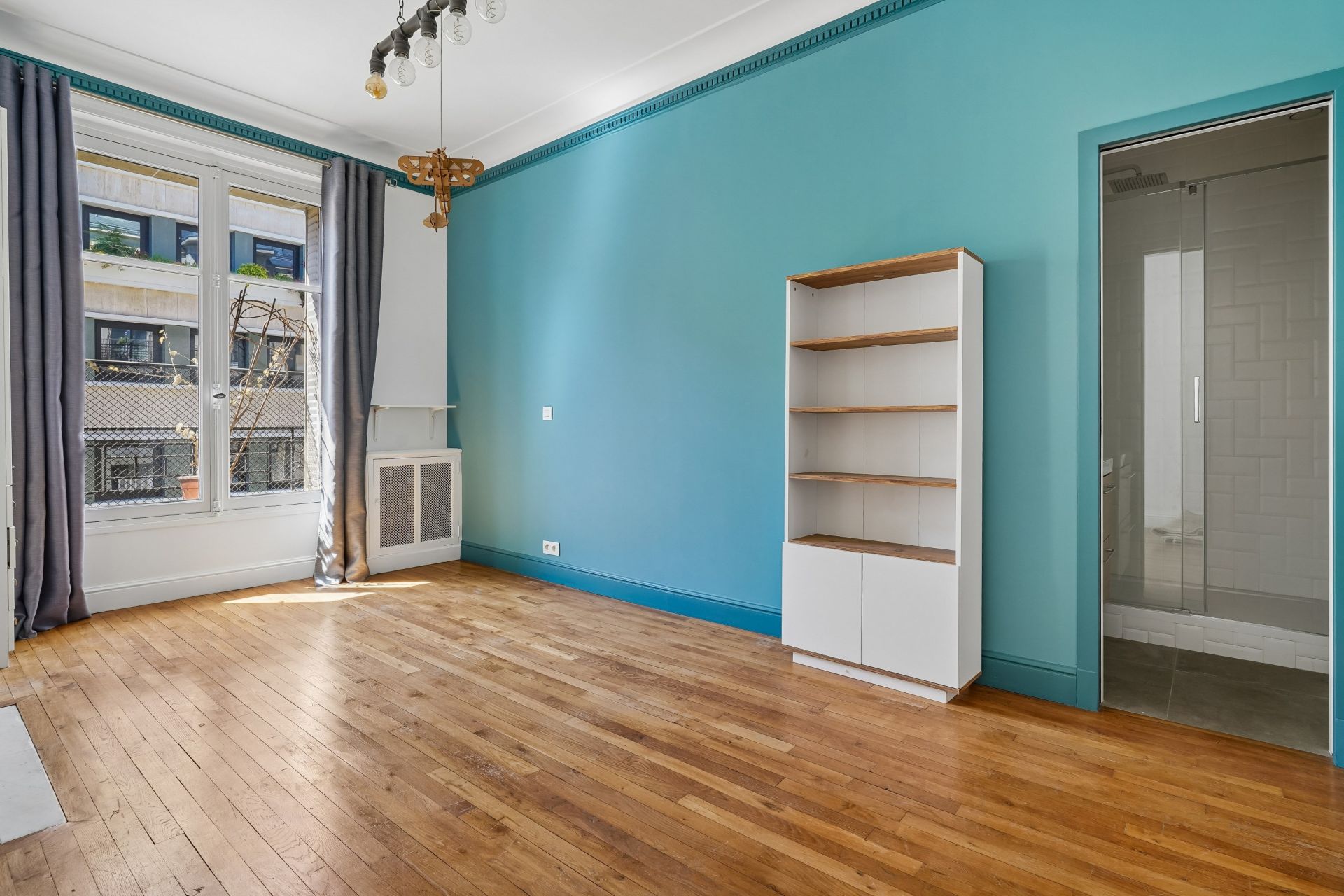 luxury apartment 7 Rooms for sale on PARIS (75007)